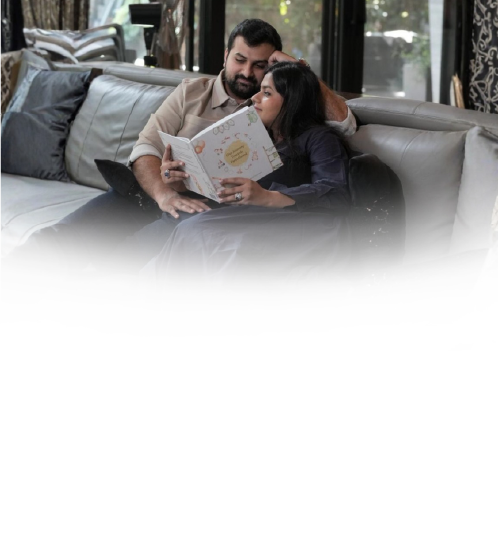 Pregnancy Journal course cover promoting creative journaling for expecting mothers.